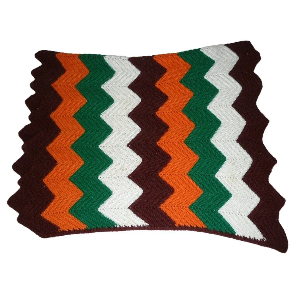 VTG Crochet Chevron Ripple Afghan Throw Blanket Earth Tones 36 x 52 - 70's